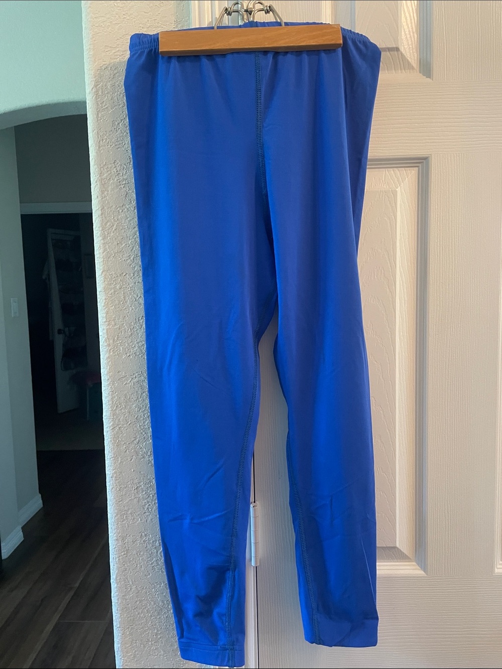 BCG blue bicycle pants L